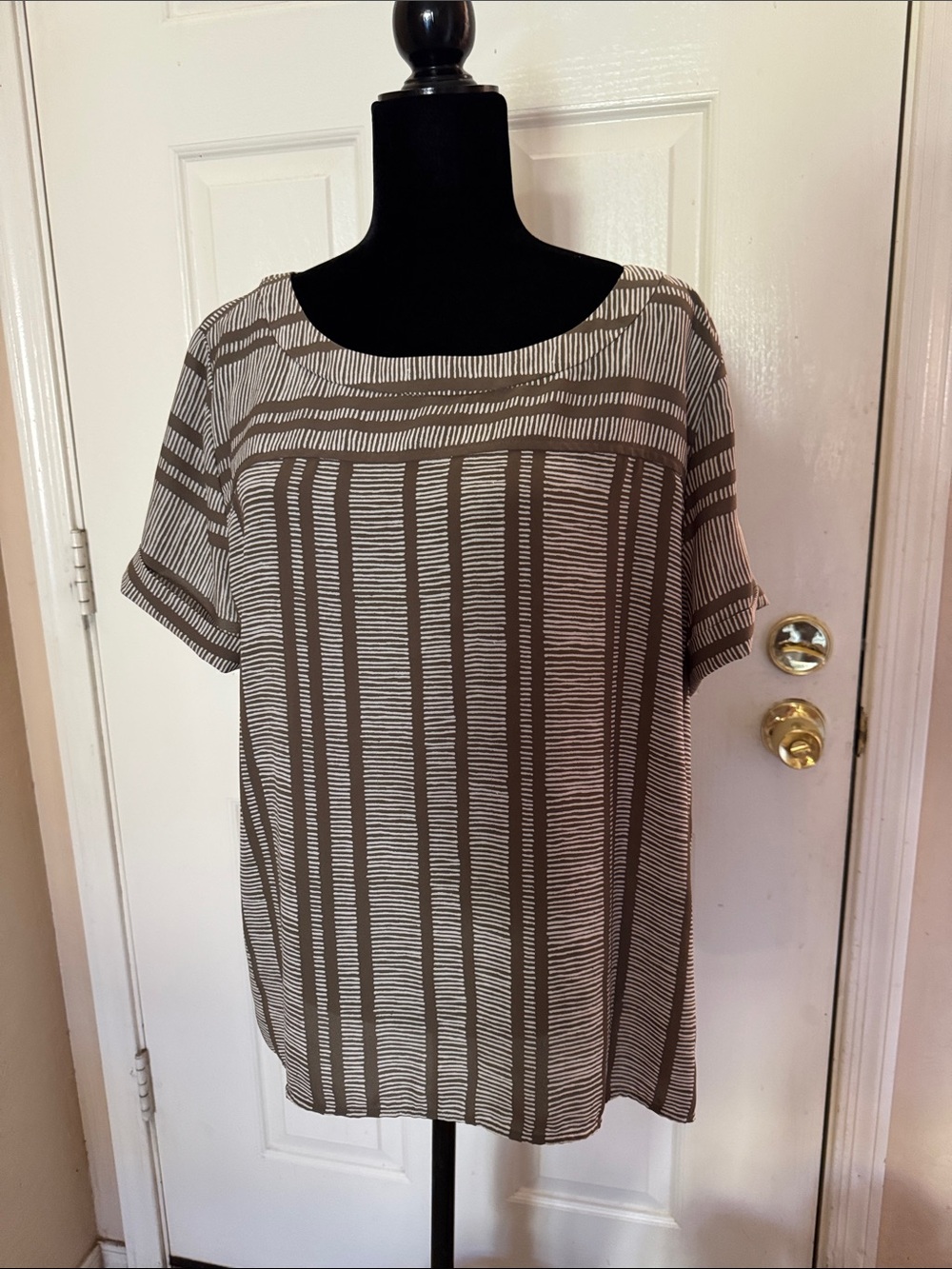 LOFT Brown and White Striped Short-Sleeve Blouse